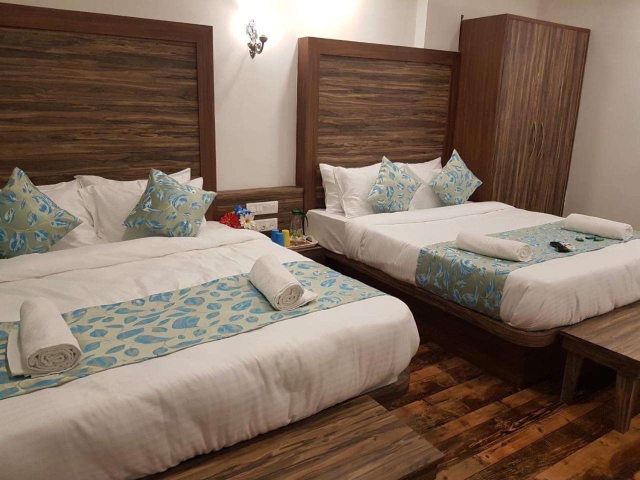 C P Cottage Resort Mahabaleshwar Exterior photo
