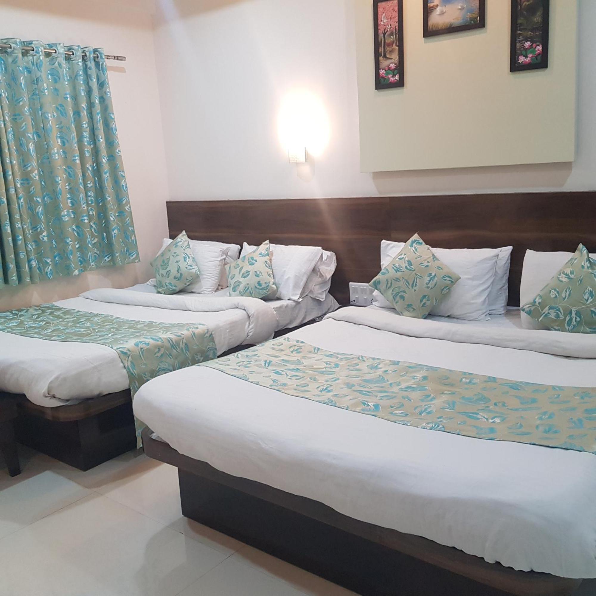 C P Cottage Resort Mahabaleshwar Exterior photo